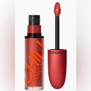 💋NIB💋 MAC Retro Matte Liquid Lipcolour in 135 Chili Addict